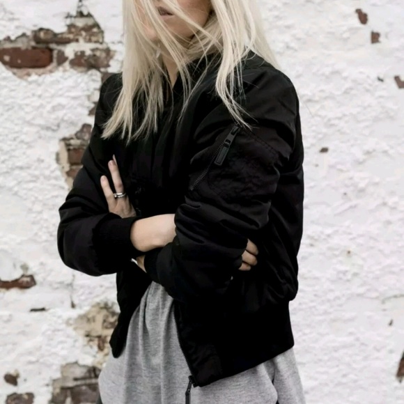 decjuba bomber jacket